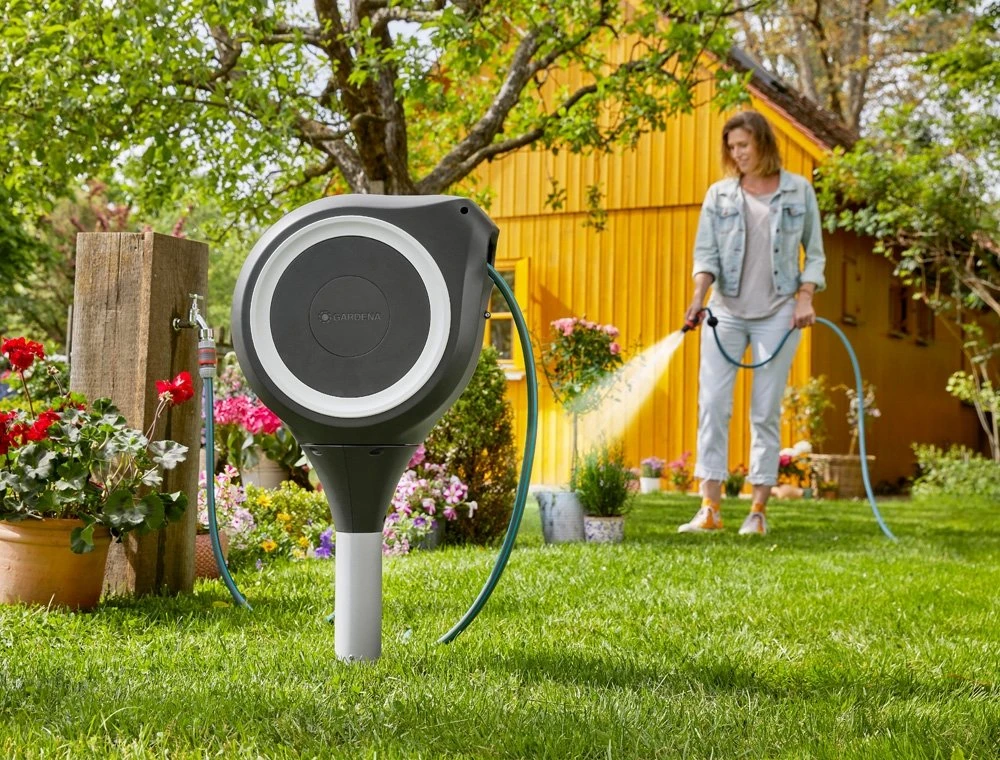 GARDENA Tuinslangenbox 15 RollUp S Wit 2 GARDENA Tuinslangenbox 15 RollUp S Wit - Image 2