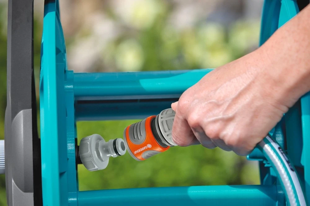 GARDENA Wandslanghouderset Classic + Slang 20m 2 GARDENA Wandslanghouderset Classic + Slang 20m - Image 2